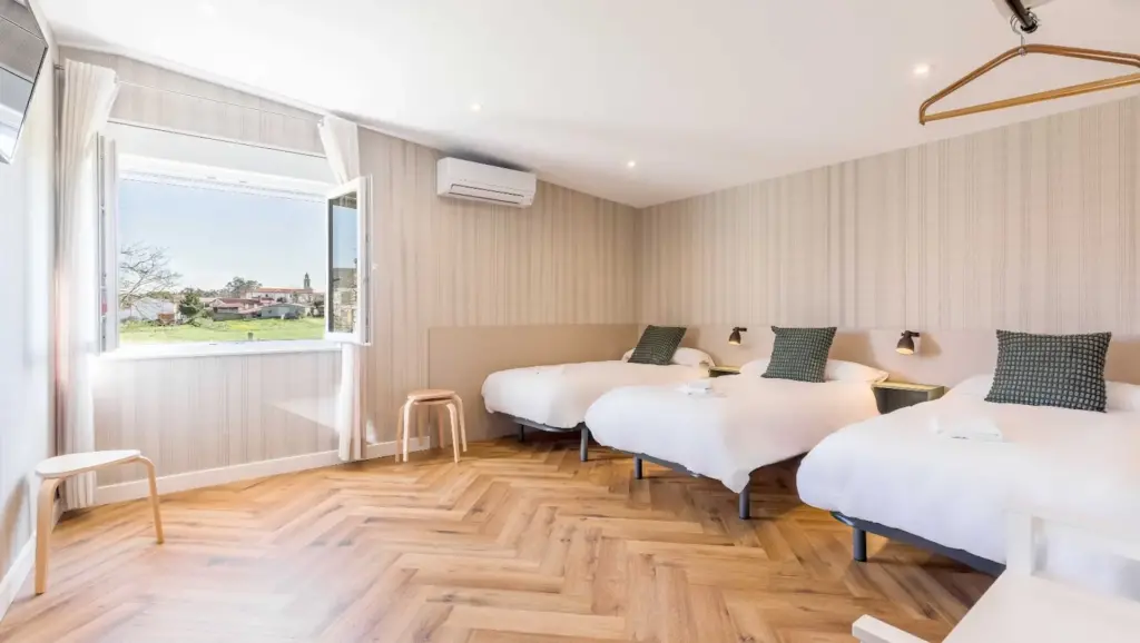 Habitación 20 de noviembre | Pensión 9 de Abril O Pedrouzo